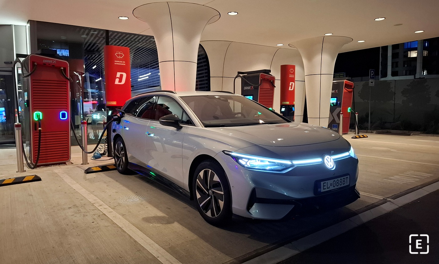 Nabíjanie Volkswagen ID.7 Tourer Pro S na ZSE DriveX