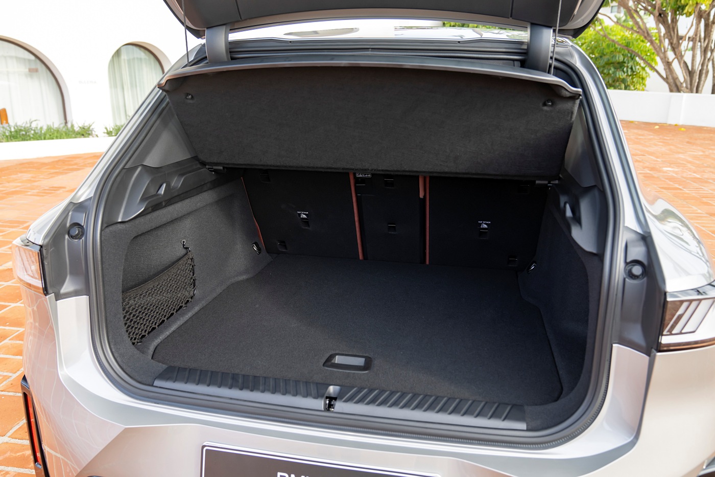 objem kufra BMW iX3 boot space kofferraum