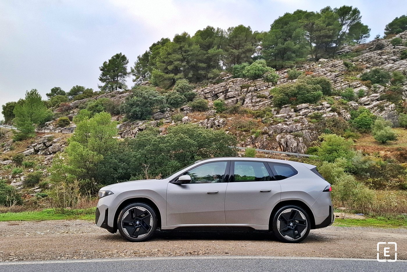 Batéria a dojazd BMW iX3 range battery kwh charging